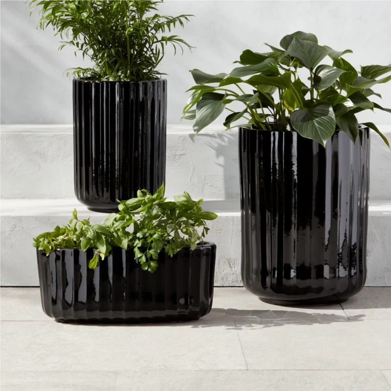 Demos Black Terracotta Outdoor Planter Small 2 Demos Black Terracotta Outdoor Planter Small - Image 2