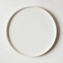 Drift White Dinner Plate With Reactive Glaze