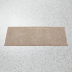 En Pointe Organic Cotton Latte Brown Bath Runner Rug 24"x60"