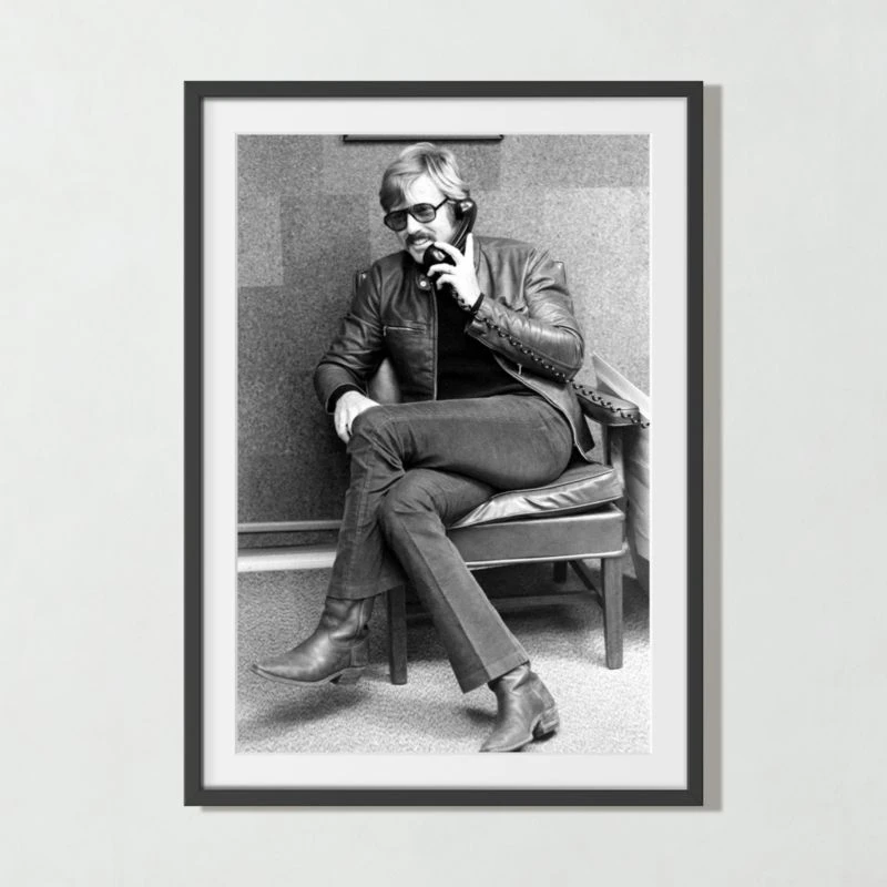 'Redford On The Line' Photographic Print In Black Frame 17.75''x21.75'' 2 'Redford On The Line' Photographic Print In Black Frame 17.75''x21.75'' - Image 2